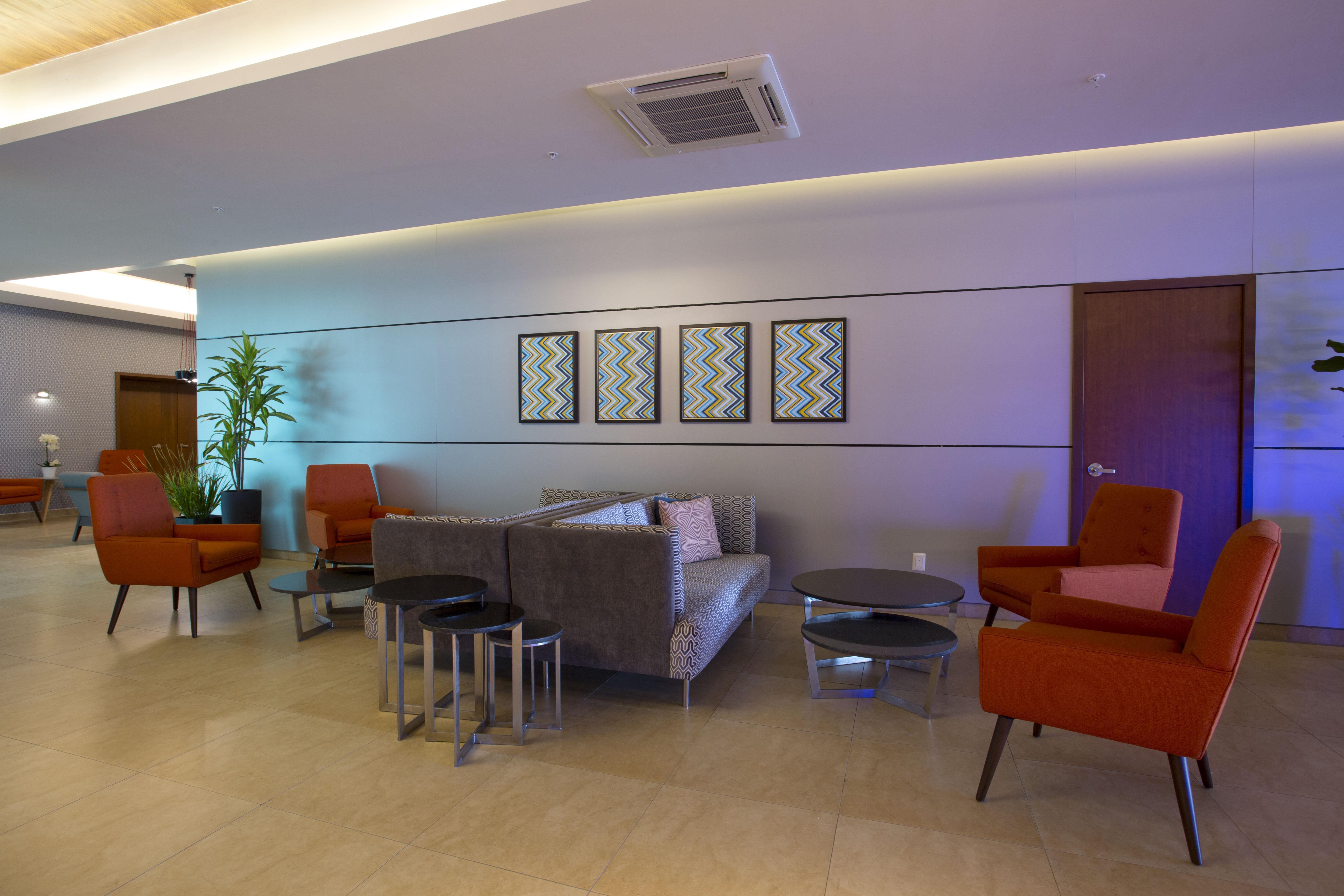 Holiday Inn Express Merida By Ihg Bagian luar foto