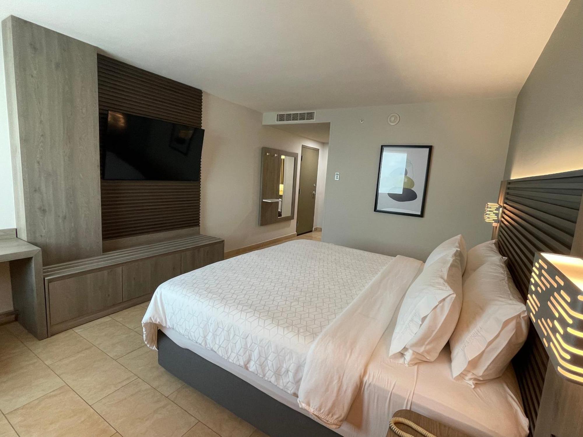 Holiday Inn Express Merida By Ihg Bagian luar foto