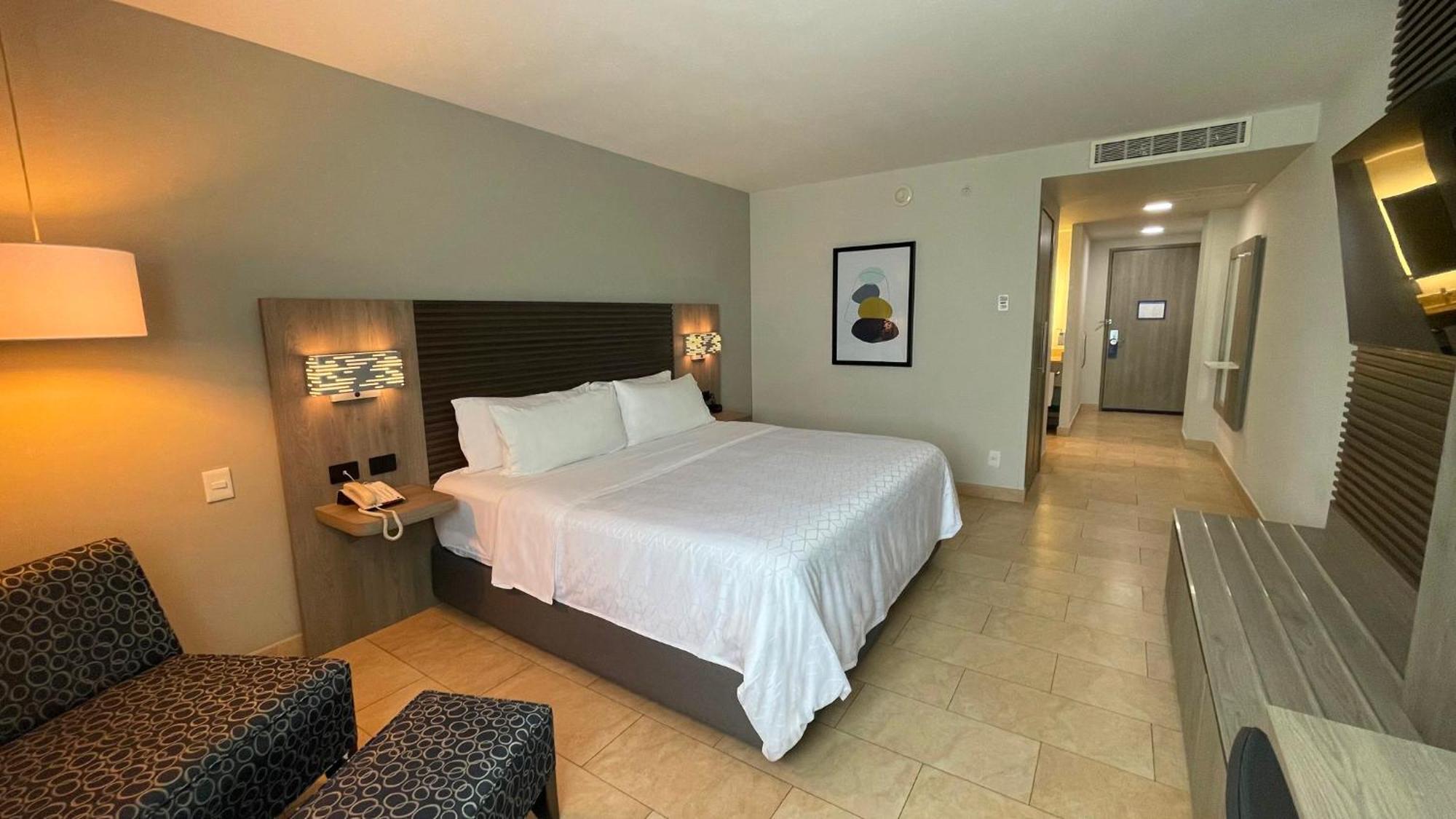 Holiday Inn Express Merida By Ihg Bagian luar foto