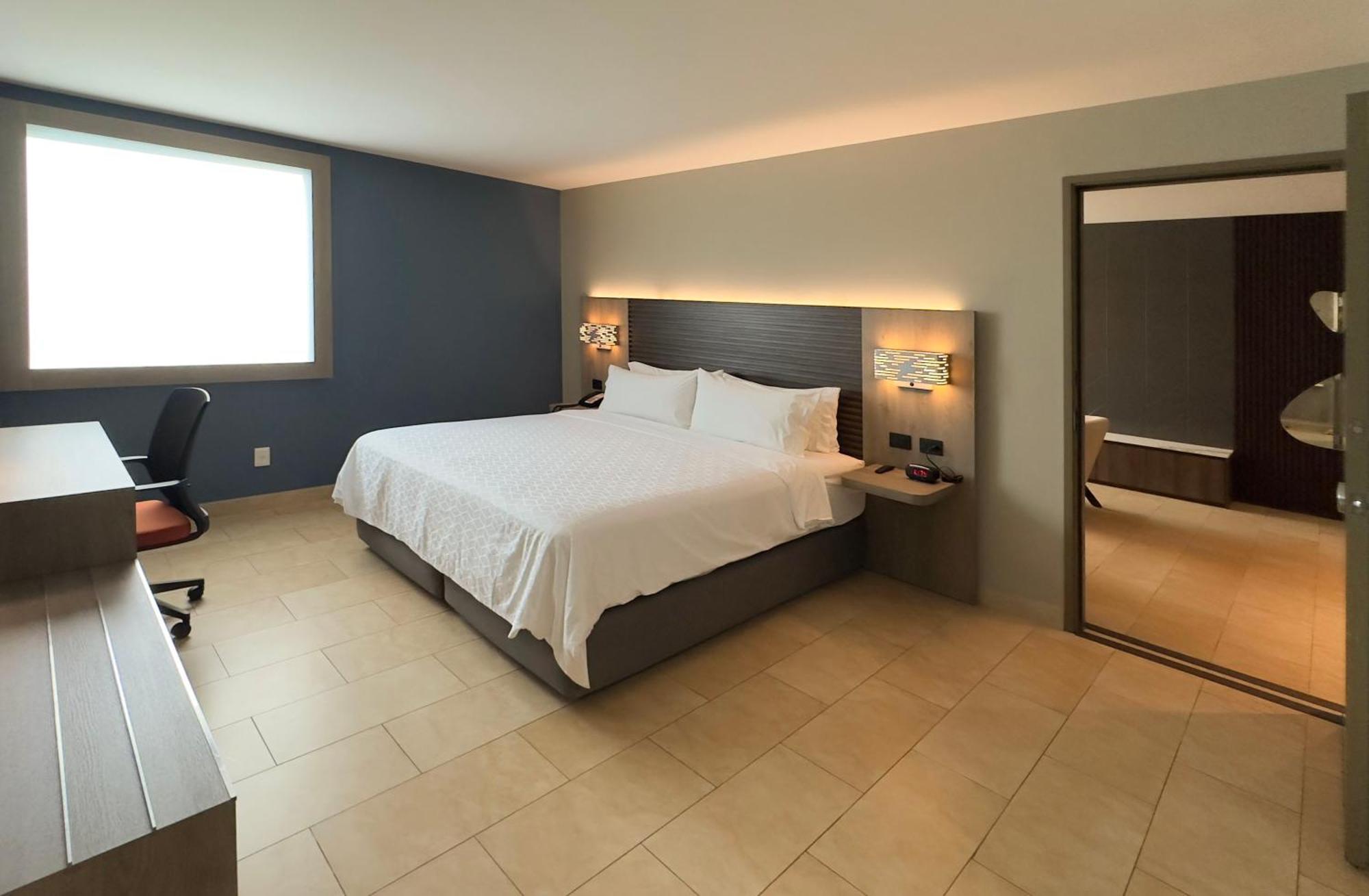 Holiday Inn Express Merida By Ihg Bagian luar foto